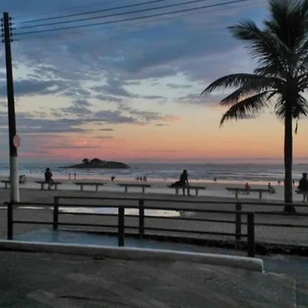 Guarujá, Pintangueiras, Flat-3